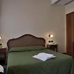 洛坎达加法罗酒店